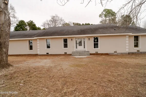 front view of house with yard
