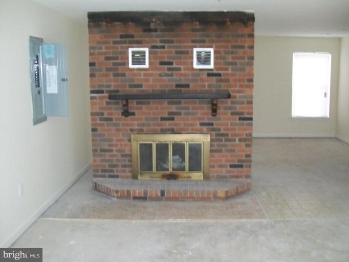 2001 Barrowfield Road Fort Washington, MD 20744 - Photo 14 of 18 Fireplace
