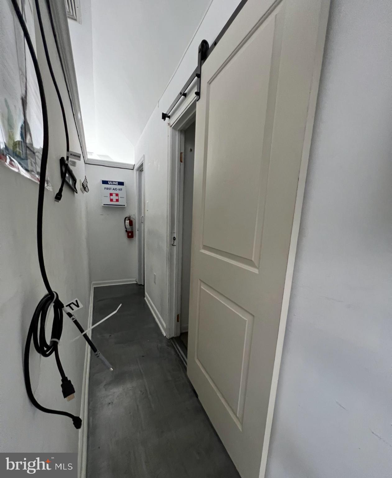 1509 Spring Garden Street Philadelphia, PA 19130 - Photo 6 of 13 a bathroom with a shower