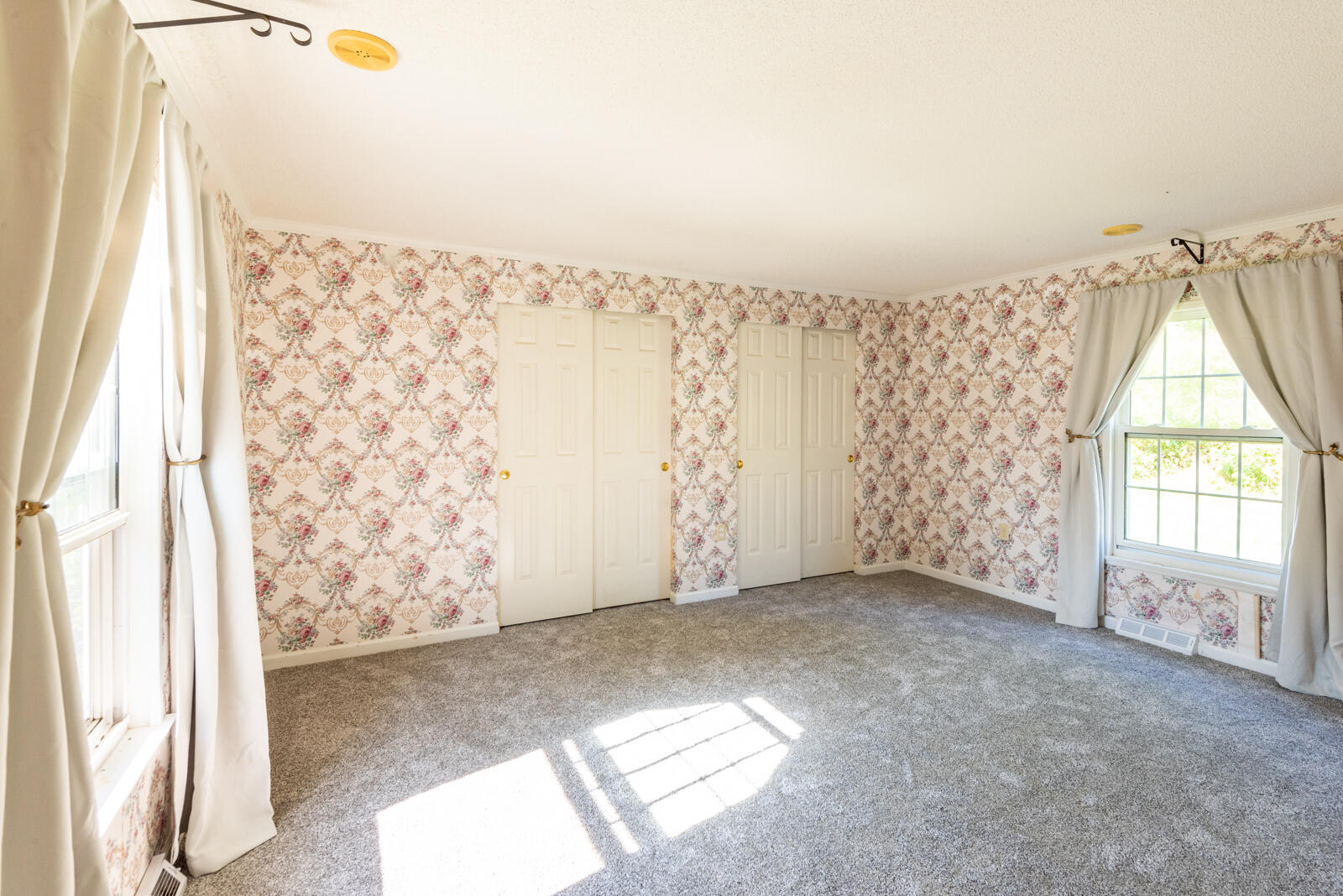 325 Belgrade Road Mount Vernon, ME 04352 - Photo 24 of 50 lakehome_belgraderd048