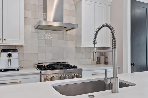 $3,200 | 2356 Mason Drive, Unit B7, Atlanta, GA 30316