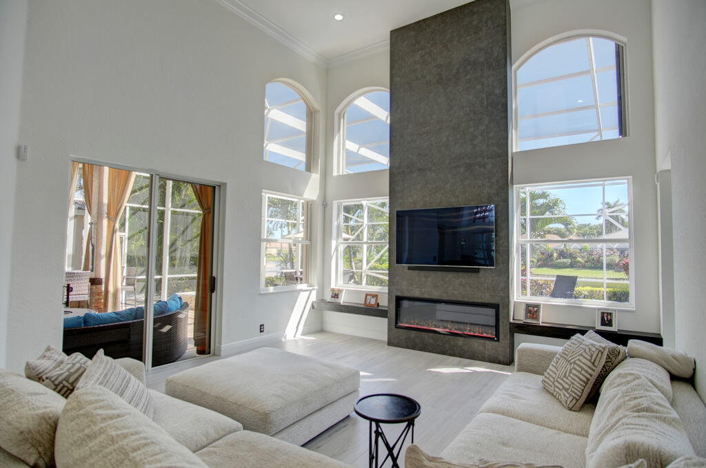 12354 Cascades Pointe Drive Boca Raton, FL 33428 - Photo 3 of 53 Family Room