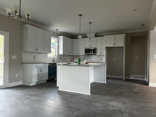 $499,900 | 7216 South Nc 581 Highway, Bailey, NC 27807