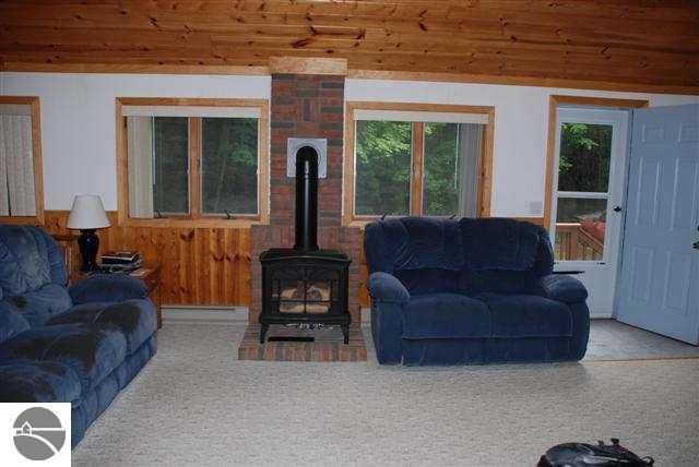 9280 Worden Road Beulah, MI 49617 - Photo 6 of 13 1694882-5.JPG