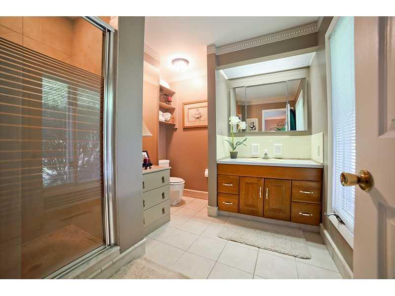 8021 Lieber Road Indianapolis, IN 46260 - Photo 17 of 24 Gallery Image 17