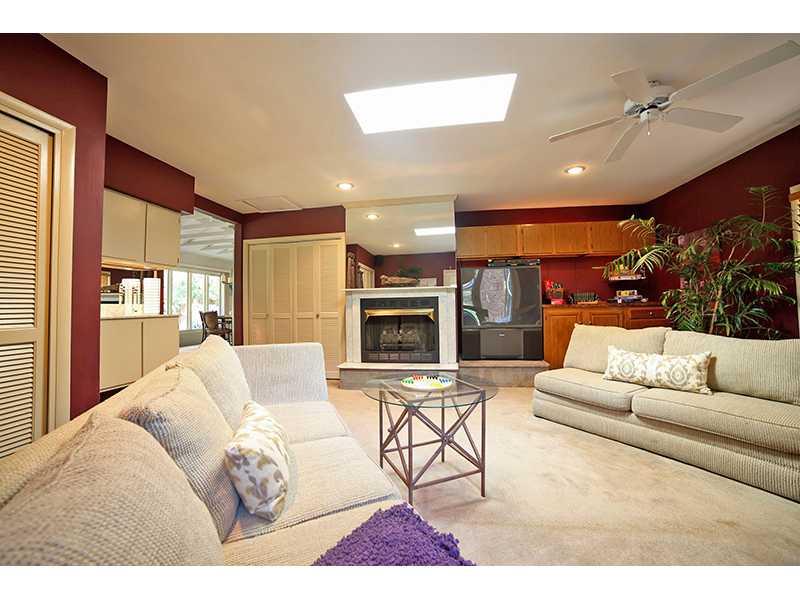 8021 Lieber Road Indianapolis, IN 46260 - Photo 8 of 24 Gallery Image 8
