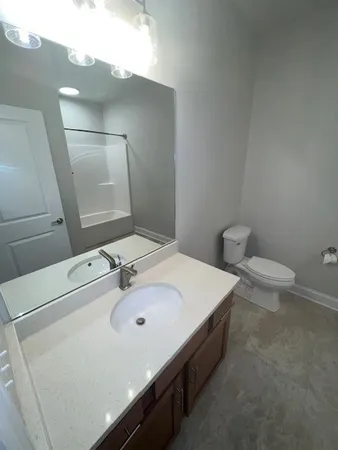 $1,950 | 711 Ewing Boulevard, Unit A, Murfreesboro, TN 37130