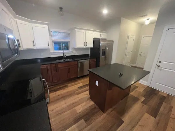 $1,950 | 711 Ewing Boulevard, Unit A, Murfreesboro, TN 37130