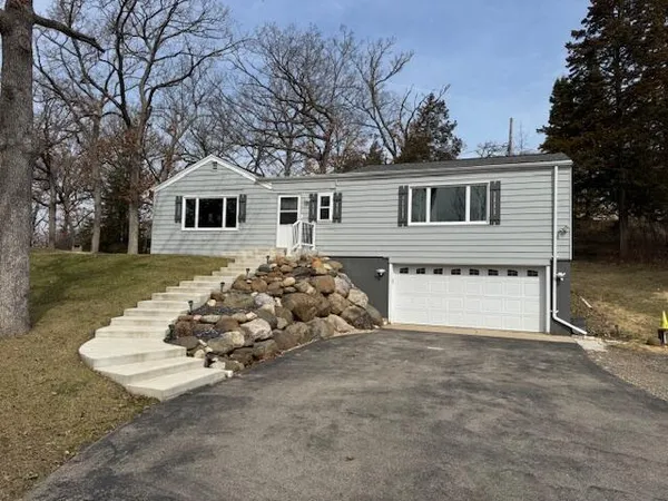 $379,900 | 33908 Cattail Drive, Burlington, WI 53105