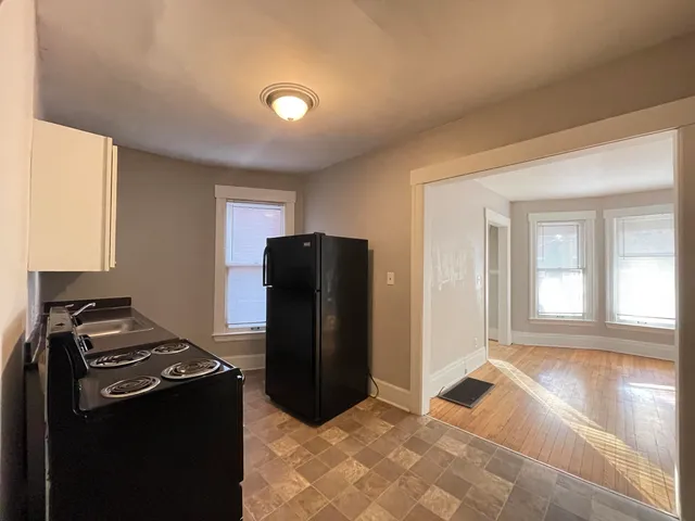 $1,095 | 4858 Commonwealth Street, Unit 1, Detroit, MI 48208