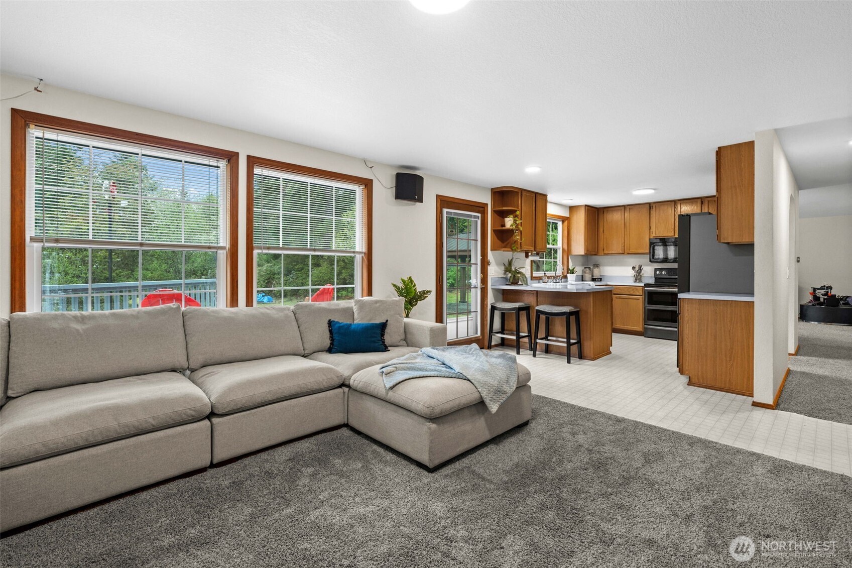 6620 North Van Decar Road Southeast Port Orchard, WA 98367 - Photo 18 of 39