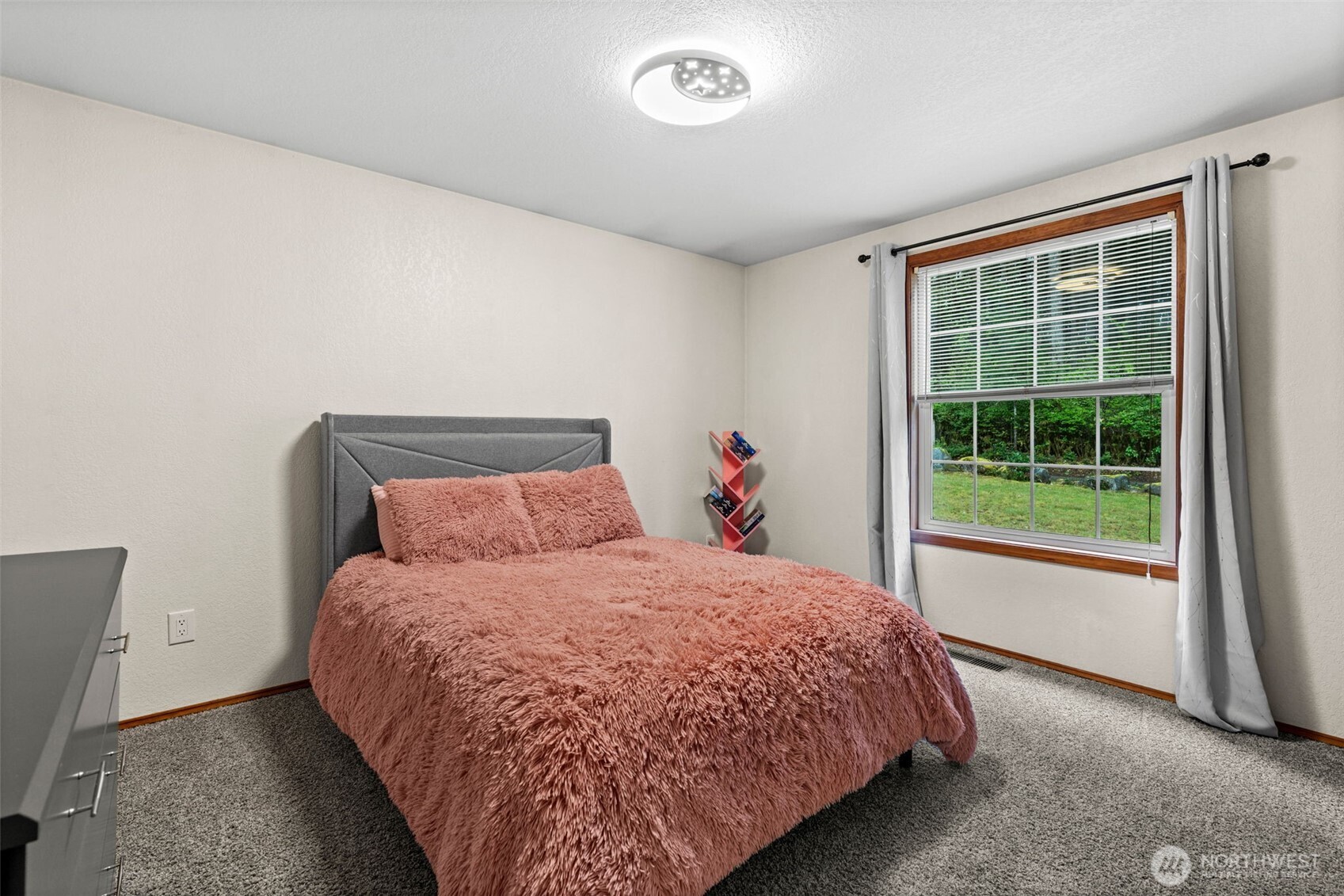 6620 North Van Decar Road Southeast Port Orchard, WA 98367 - Photo 26 of 39