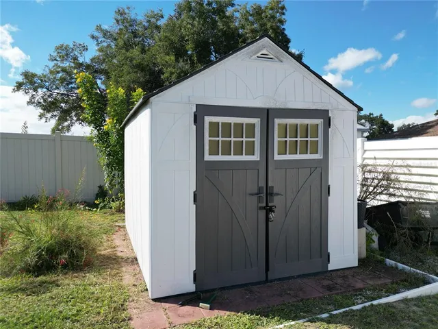 a view of backyard of house