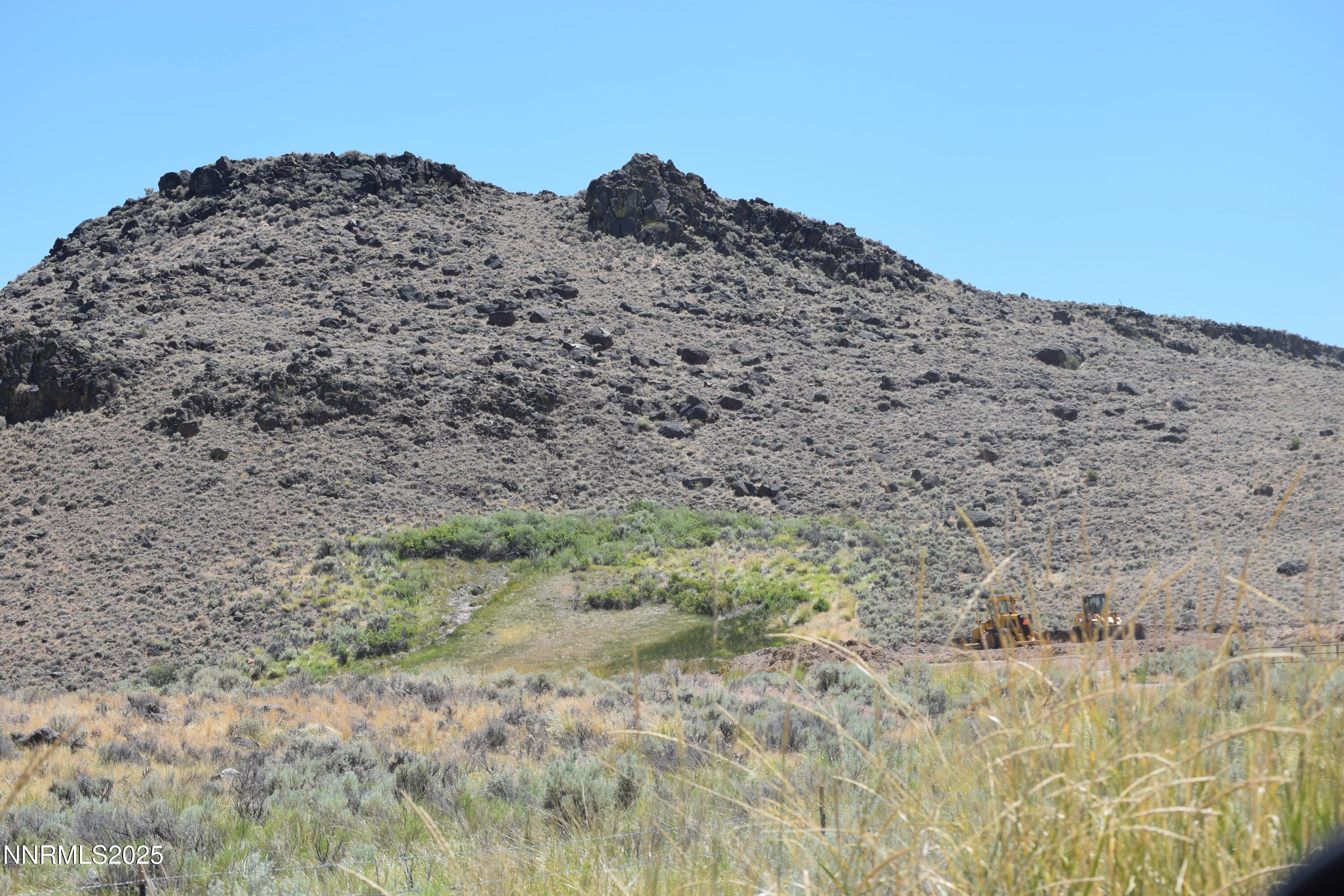 3305 High Rock Road Reno, NV 89510 - Photo 30 of 36 a view of a dry yard