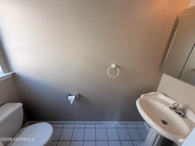 $2,600 | 703 Parkside Avenue, Toms River, NJ 08753