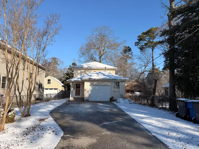 $2,600 | 703 Parkside Avenue, Toms River, NJ 08753