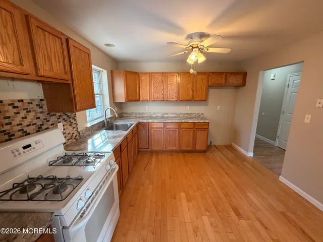 $2,600 | 703 Parkside Avenue, Toms River, NJ 08753