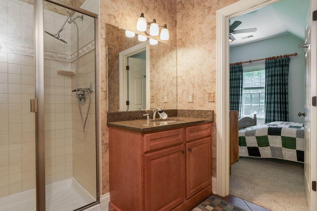 8382 Deep Run Powell, OH 43065 - Photo 45 of 92 Full Bathroom 3