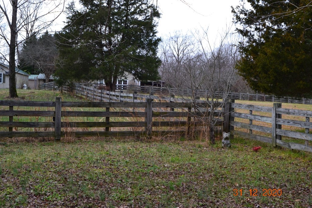 475 Trailer Park Road Victoria, VA 23974 - Photo 40 of 50 Gallery Image 40