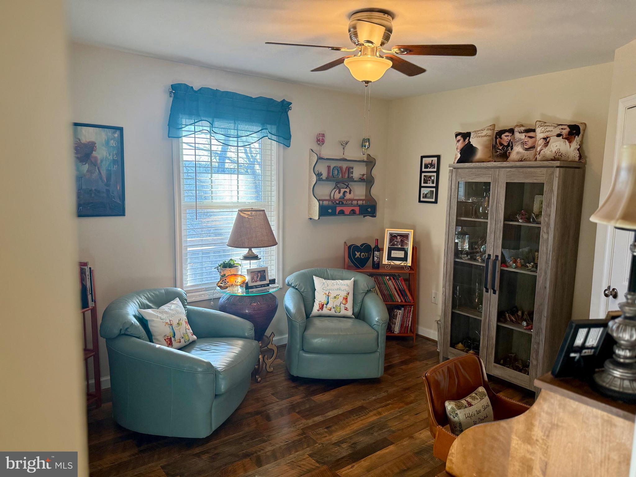 1157 Granny Smith Road Linden, VA 22642 - Photo 19 of 42 Bedroom 2