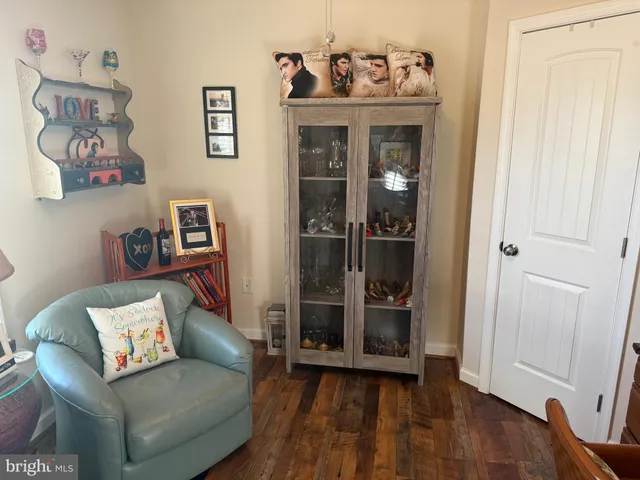 $480,000 | 1157 Granny Smith Road, Linden, VA 22642