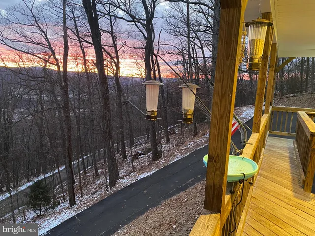 $480,000 | 1157 Granny Smith Road, Linden, VA 22642