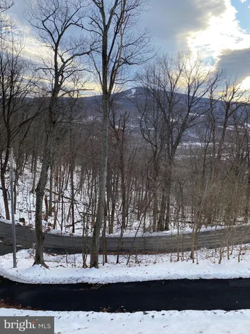 $480,000 | 1157 Granny Smith Road, Linden, VA 22642