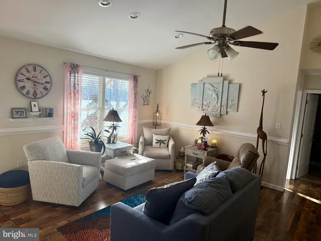 $480,000 | 1157 Granny Smith Road, Linden, VA 22642