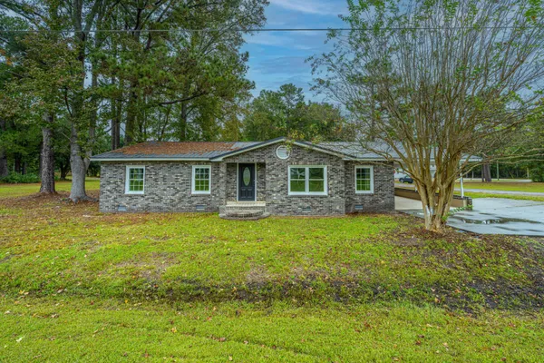 $269,999 | 4649 Highway 52, St. Stephen, SC 29479