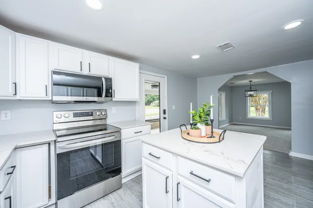 $269,748 | 4649 Highway 52, St. Stephen, SC 29479