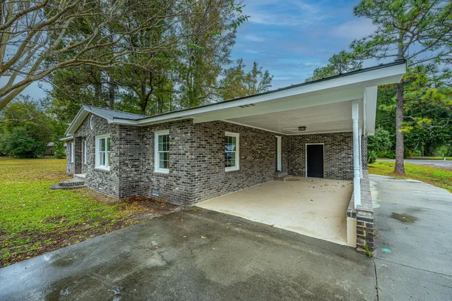 $269,748 | 4649 Highway 52, St. Stephen, SC 29479