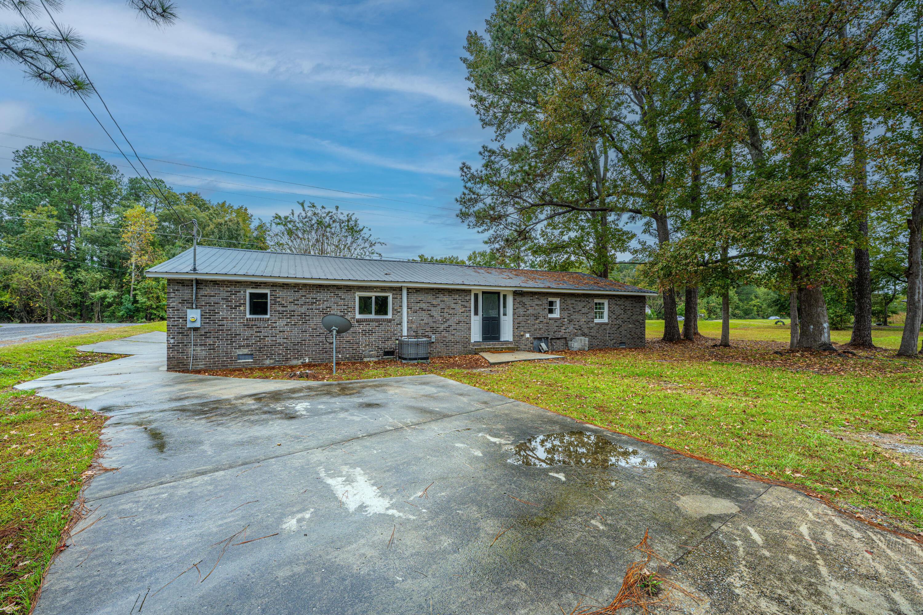 4649 Highway 52 St. Stephen, SC 29479 - Photo 44 of 65 4649NHwy52_034