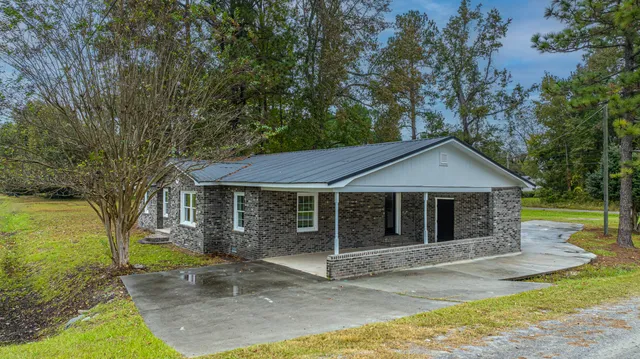 $269,748 | 4649 Highway 52, St. Stephen, SC 29479
