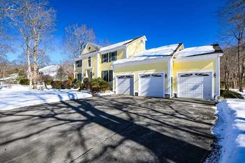 $1,150,000 | 78 Emerald Drive, North Dartmouth, MA 02747