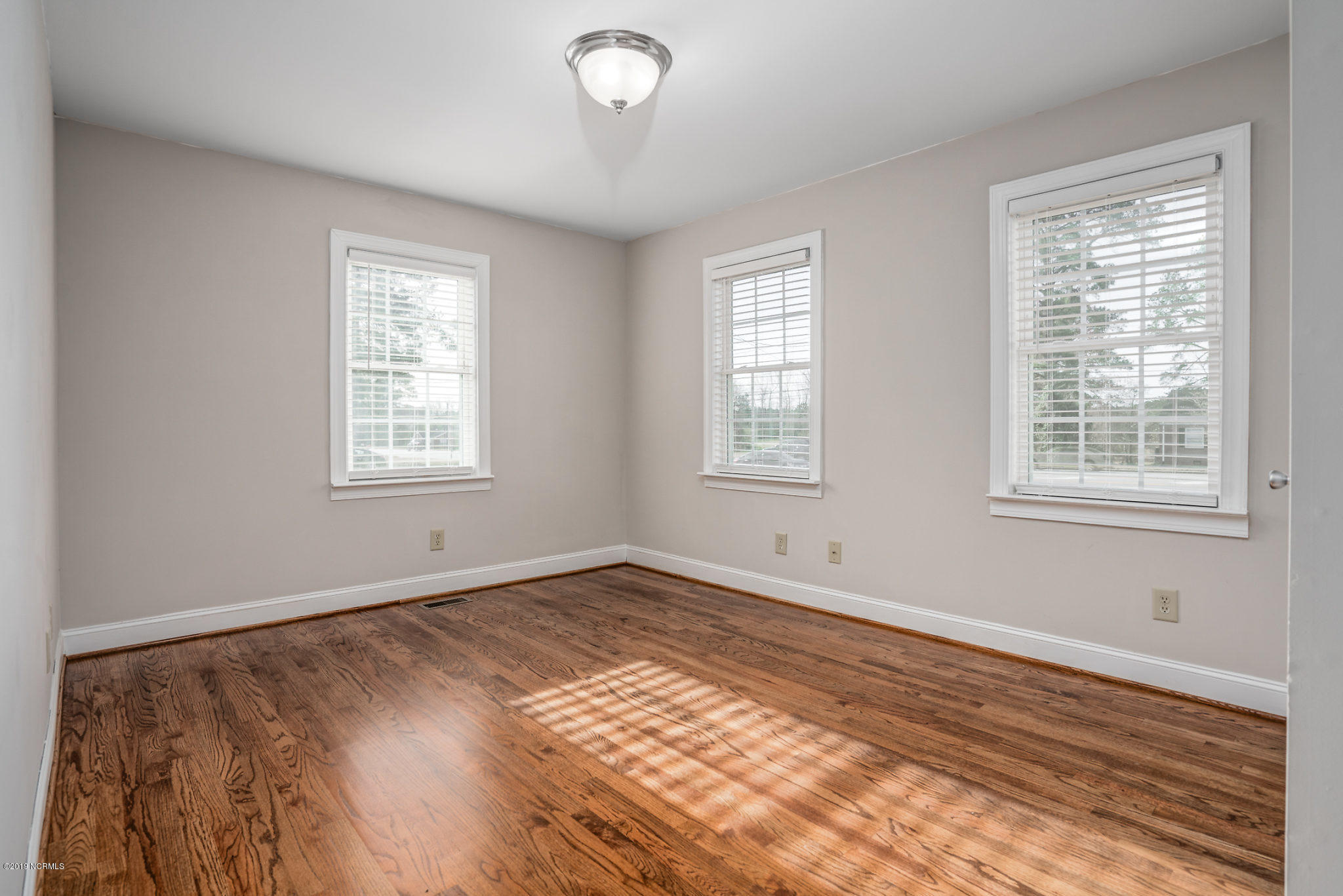 1304 Bethlehem Road Rocky Mount, NC 27803 - Photo 12 of 16 Peaceful master....