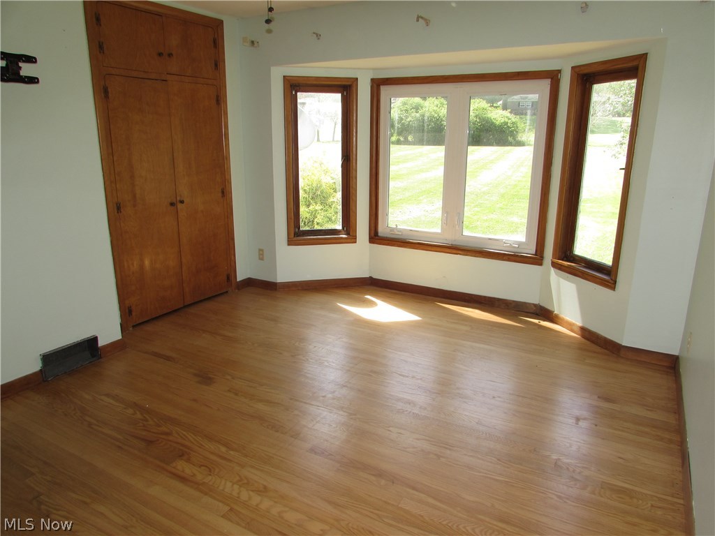 666 East Warner Road Akron, OH 44319 - Photo 12 of 15 Gallery Image 12