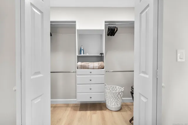 a view of walk in closet