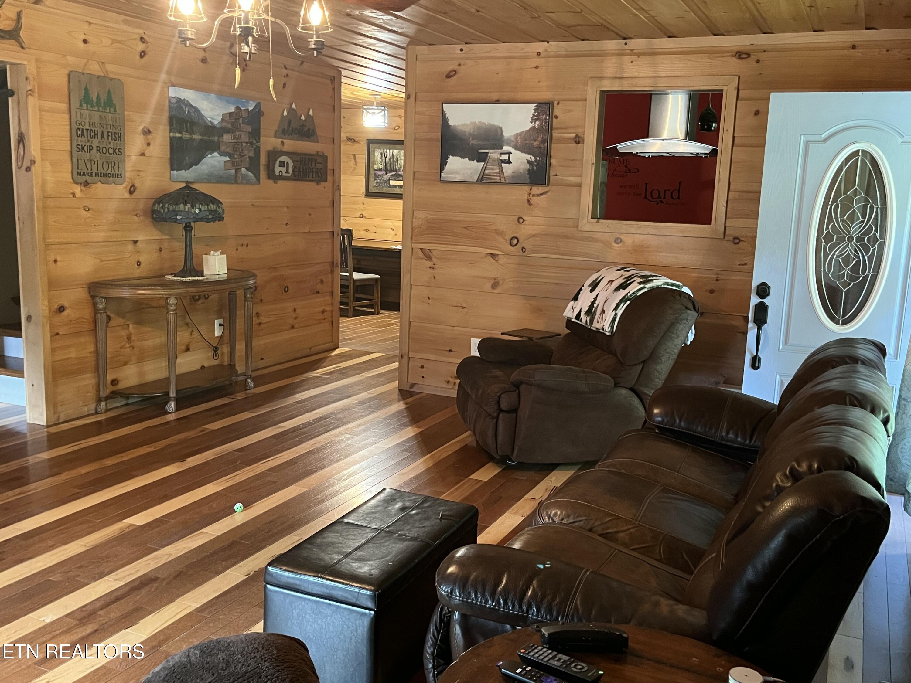 175 Ridge Road Monterey, TN 38574 - Photo 31 of 51 175 Ridge Road Living Room (3)