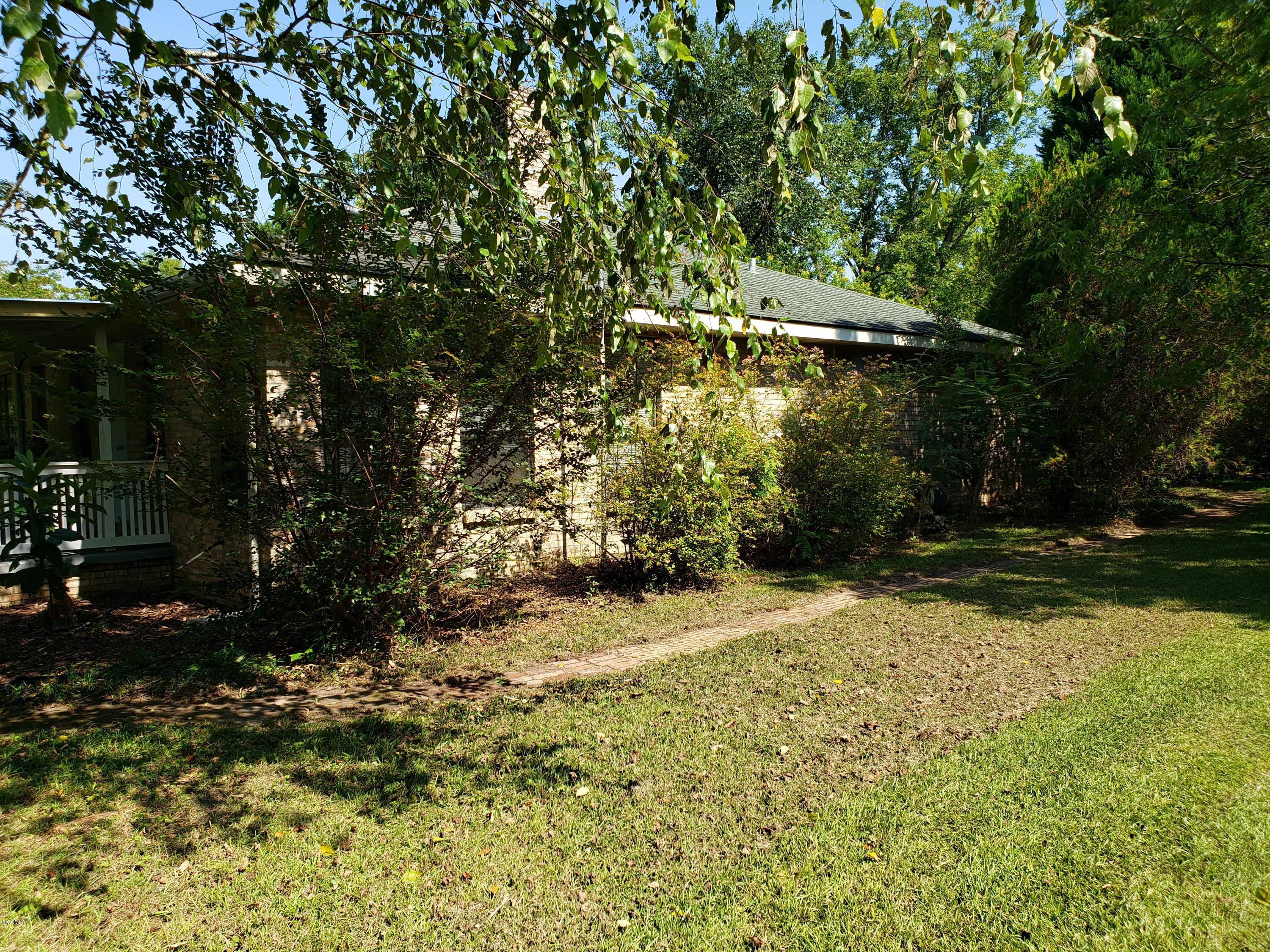 386 Restertown Road Poplarville, MS 39470 - Photo 13 of 39 20190801_102120