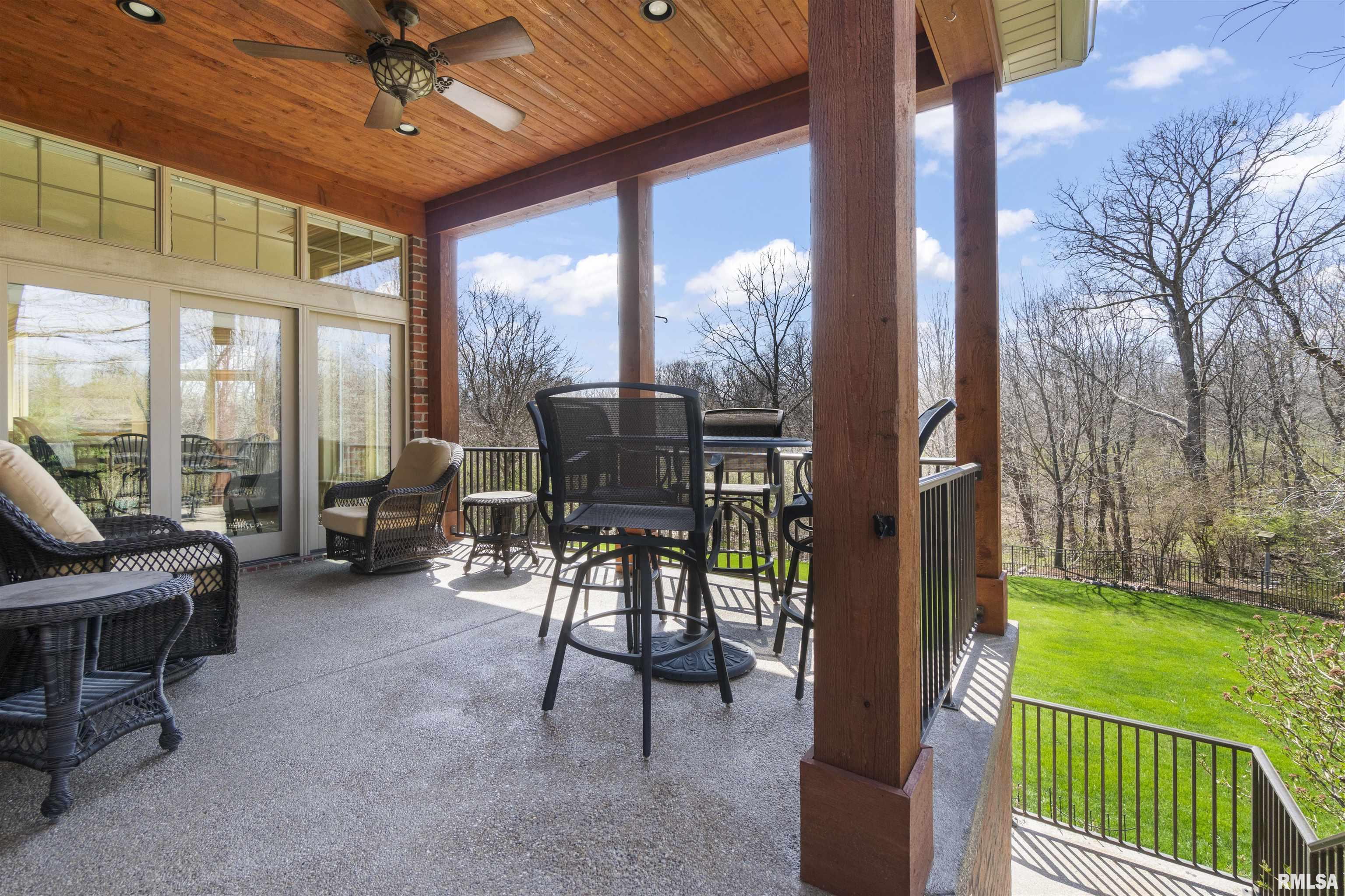 1801 Kern Road Washington, IL 61571 - Photo 54 of 64 Gallery Image 54
