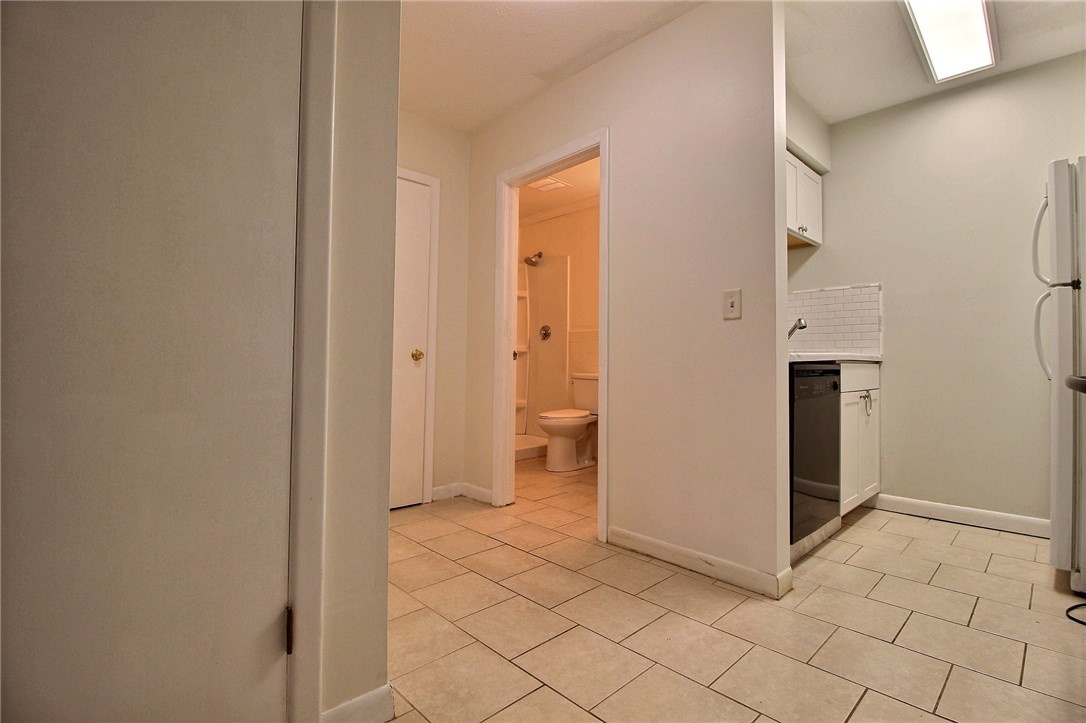 27 School Street, Unit 3 Westerly, RI 02891 - Photo 12 of 14