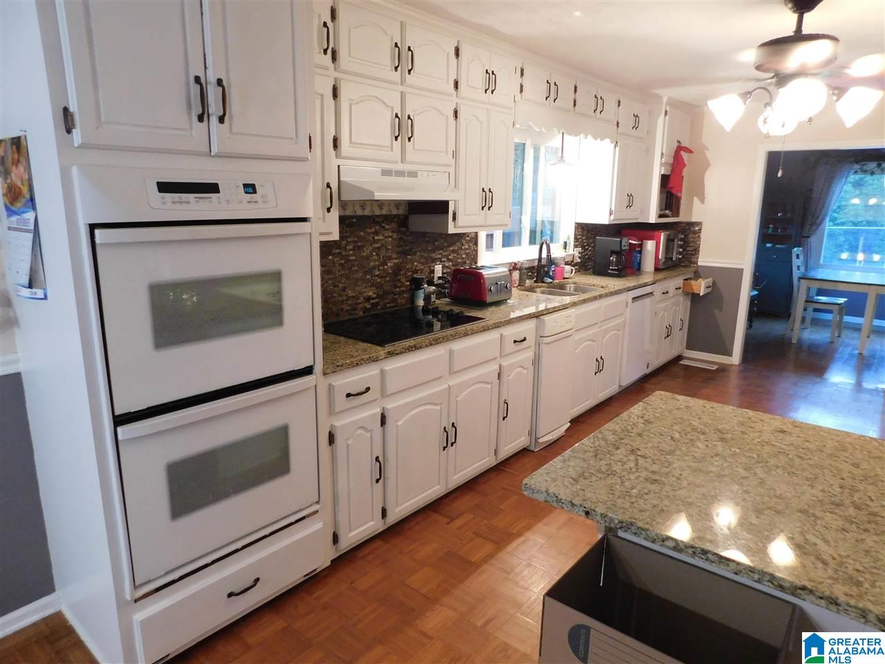 207 Ridgeway Drive Piedmont, AL 36272 - Photo 5 of 46