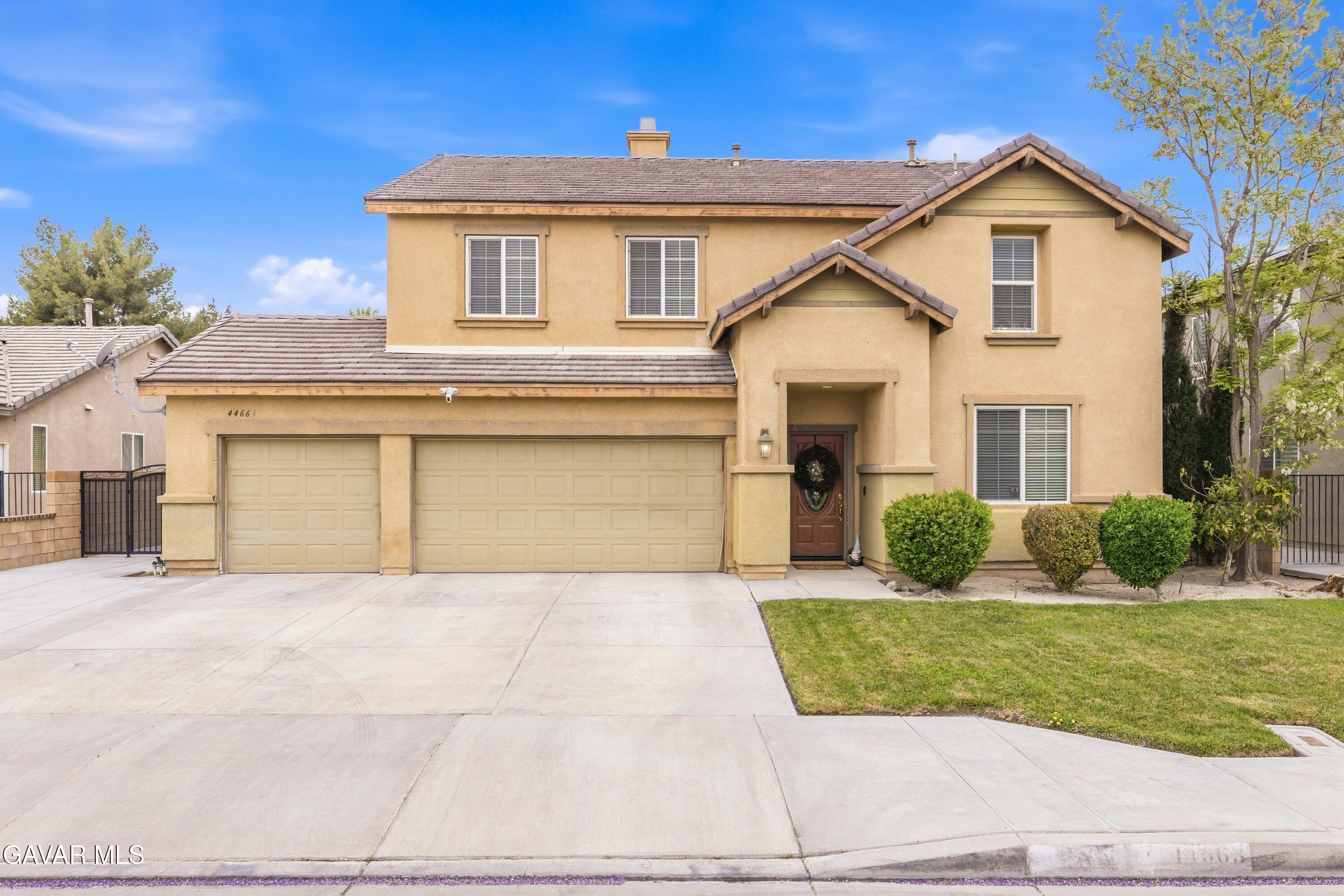 44663 Ruthron Avenue Lancaster, CA 93536 - Photo 1 of 40 44663 Ruthron Ave-3