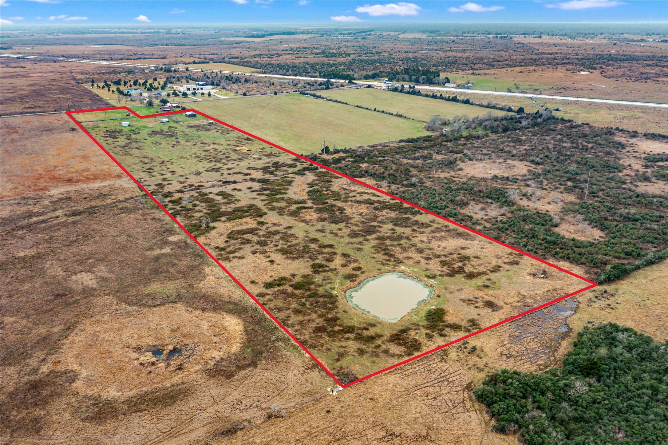 311 County Road 18 Damon, TX 77430 - Photo 4 of 39 a view of a tennis court