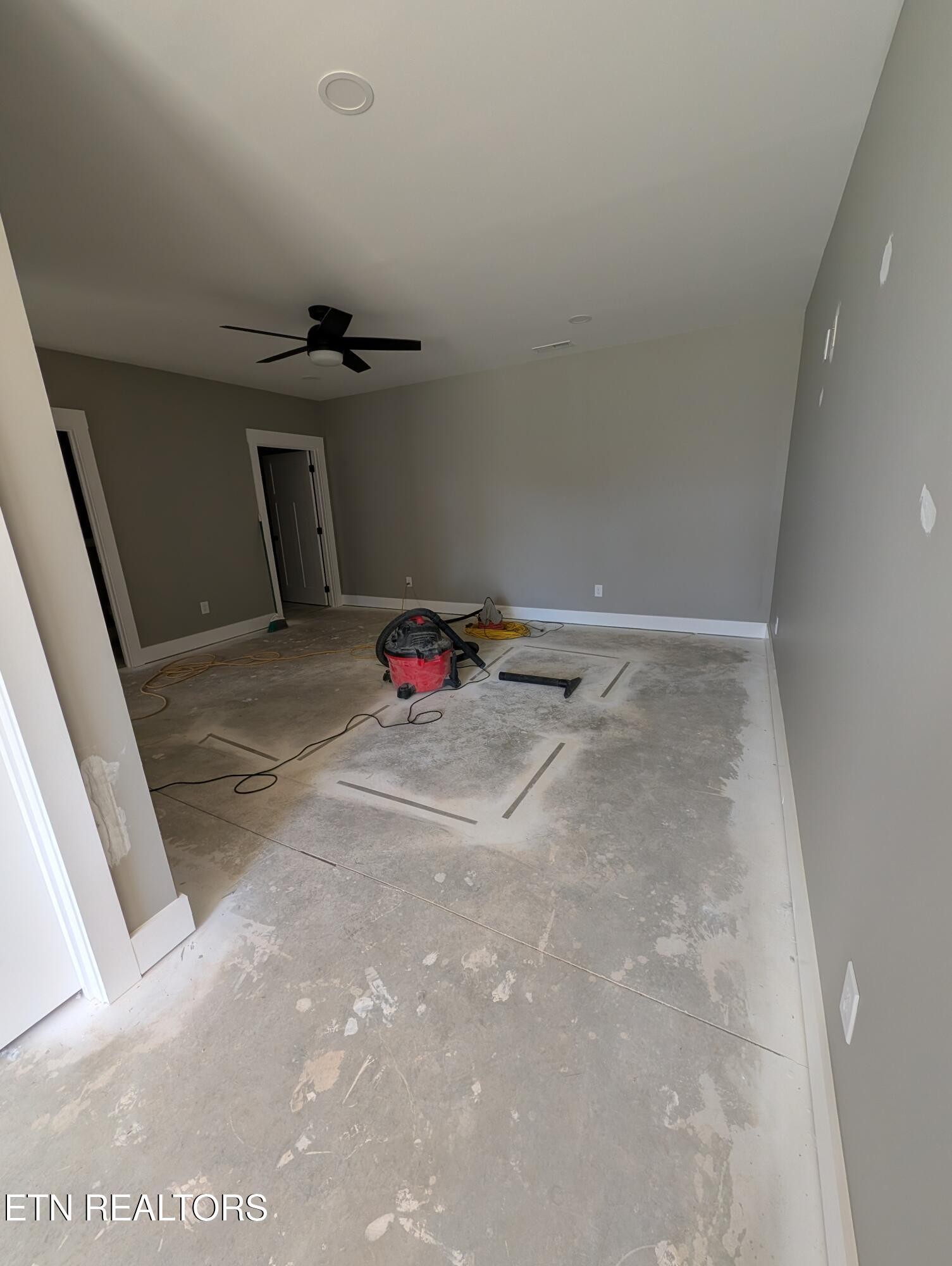 144 Abbott Road Lenoir City, TN 37771 - Photo 19 of 24 a view of storage and utility room with two washing machine