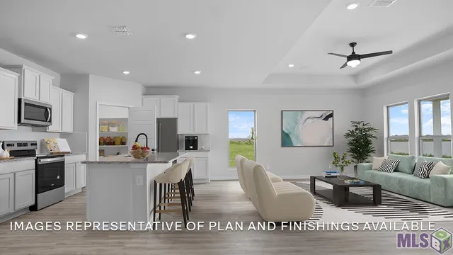 $330,900 | 12385 Preakness Drive, Denham Springs, LA 70726