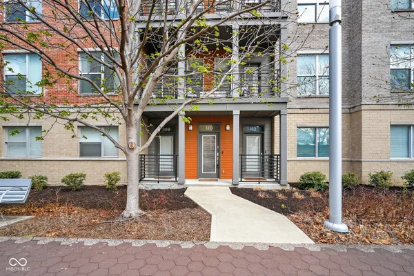 $525,000 | 110 East North Street, Indianapolis, IN 46204