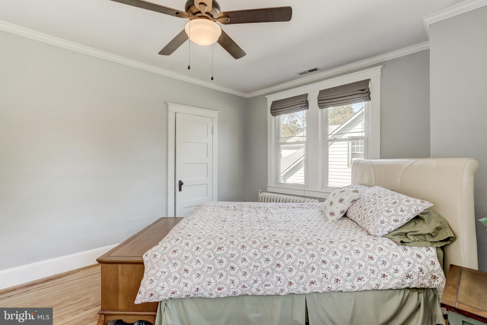 116 South Rolling Road Catonsville, MD 21228 - Photo 30 of 40 Beautiful Bedroom 3