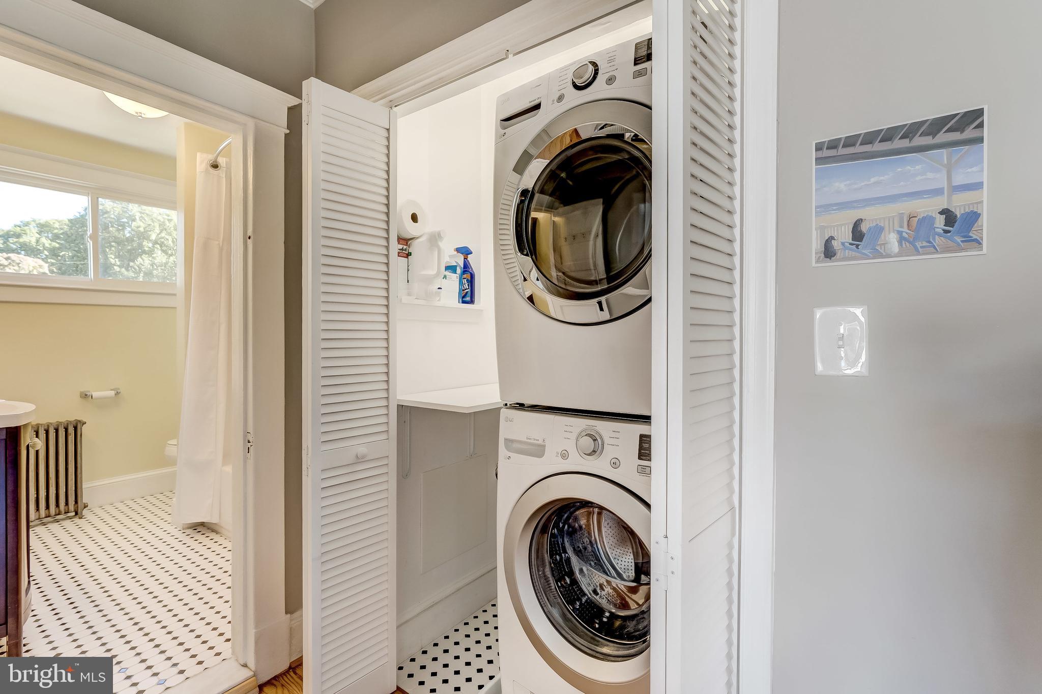 116 South Rolling Road Catonsville, MD 21228 - Photo 31 of 40 Upper Level Laundry