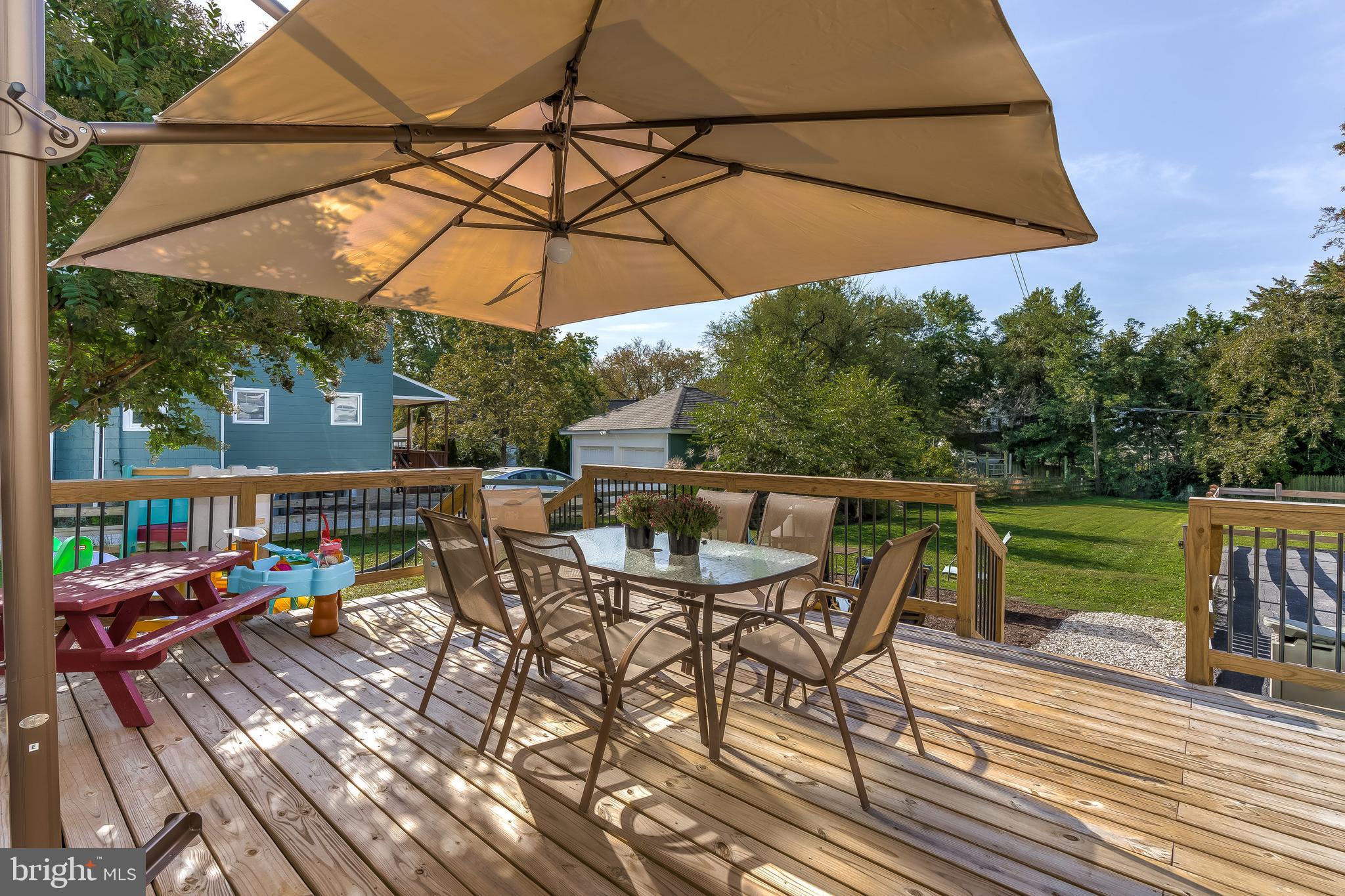 116 South Rolling Road Catonsville, MD 21228 - Photo 35 of 40 Oversized Rear Deck